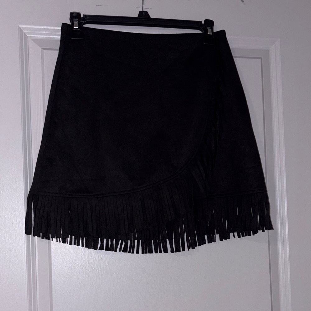 Elegant Black Fringe Mini Skirt